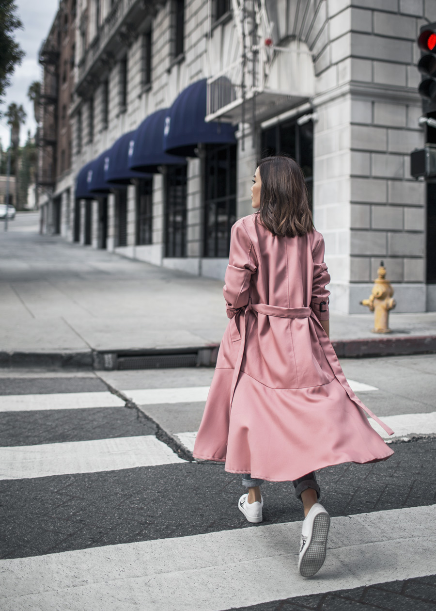 Storets, Pink Trench Coat, High Rise Mom Jeans, H&M, Agolde, Vince