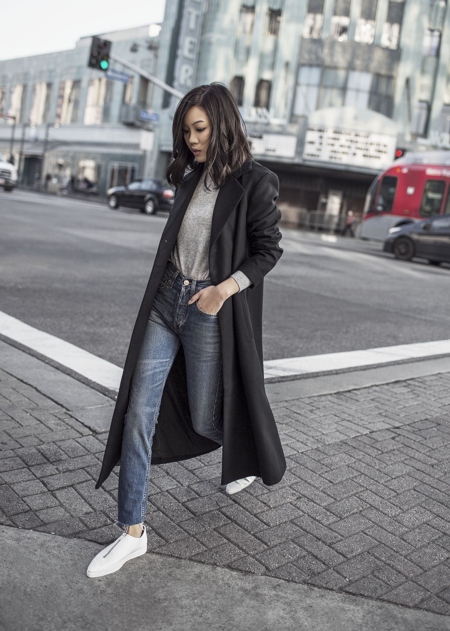 Jenny Tsang of Tsangtastic styling different ways to wear long coats