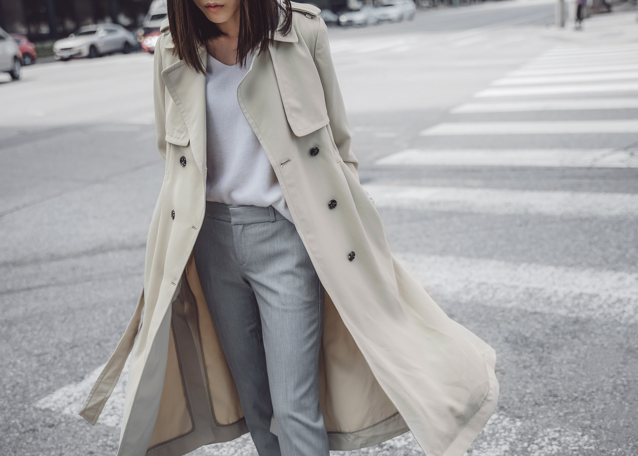 Jenny Tsang of Tsangtastic styling Banana Republic avery pants in two ways