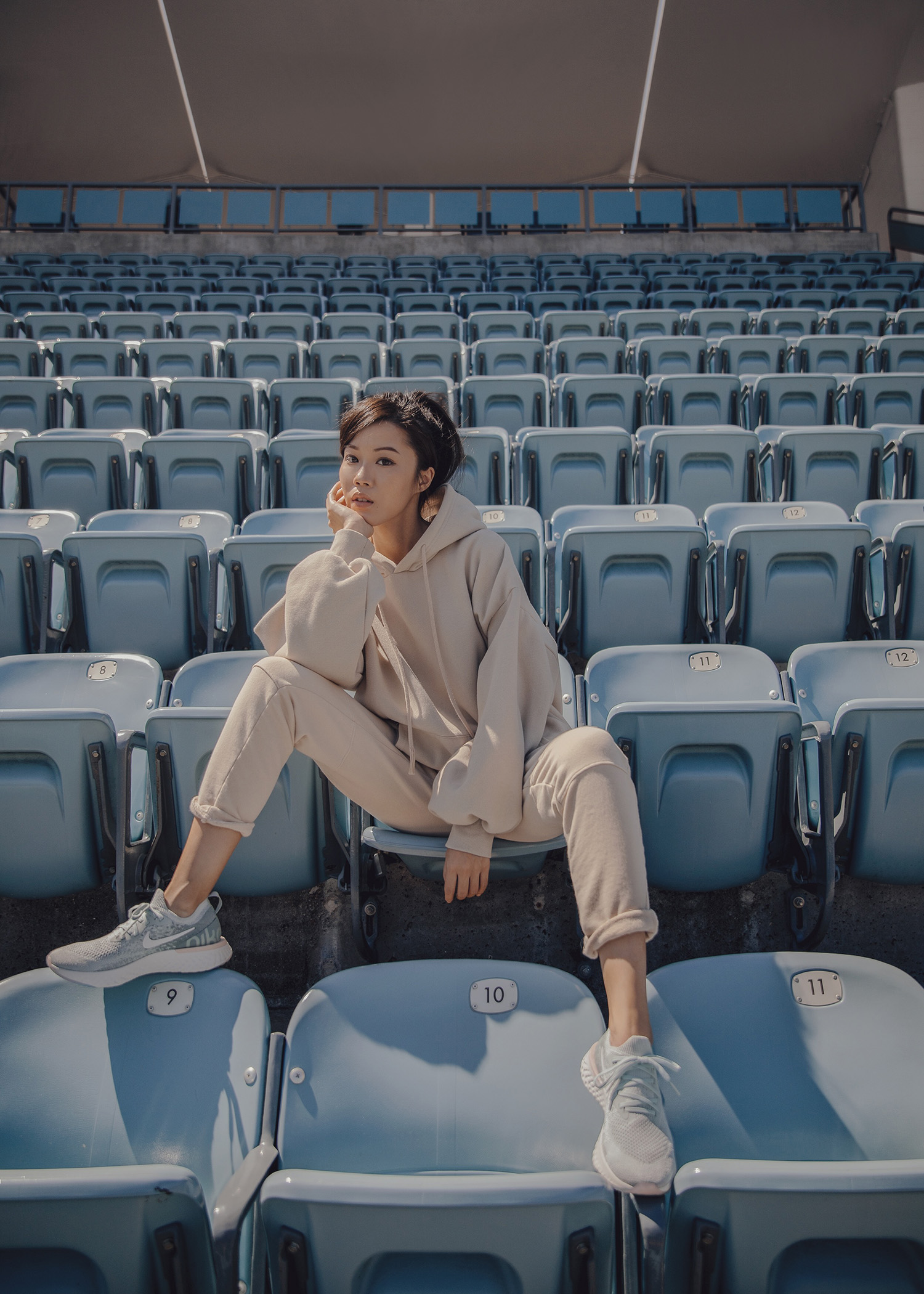 Jenny Tsang of Tsangtastic wearing nike epic react sneakers athleisure fashion outfit