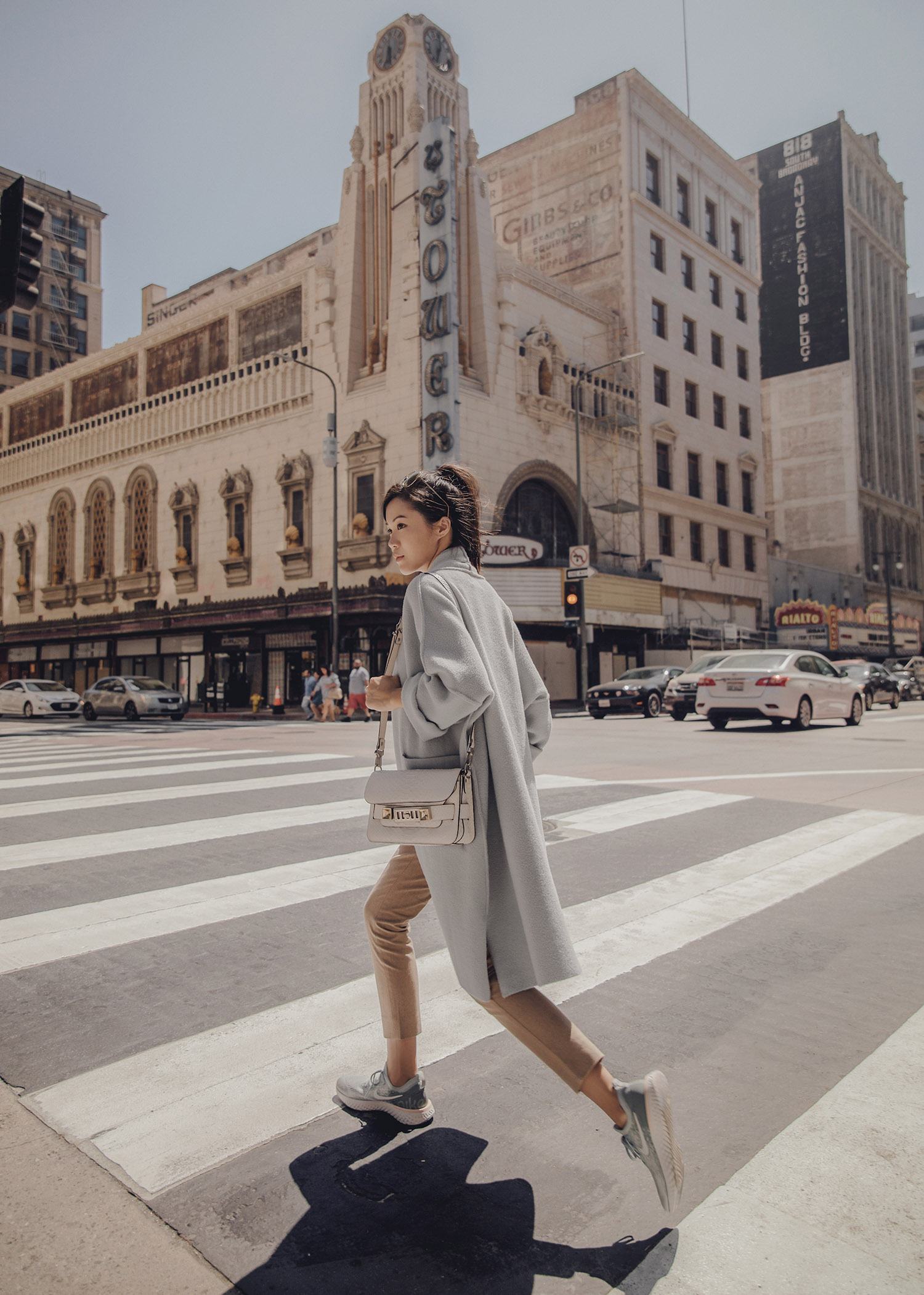 Jenny Tsang of Tsangtastic wearing nike epic react sneakers outfit